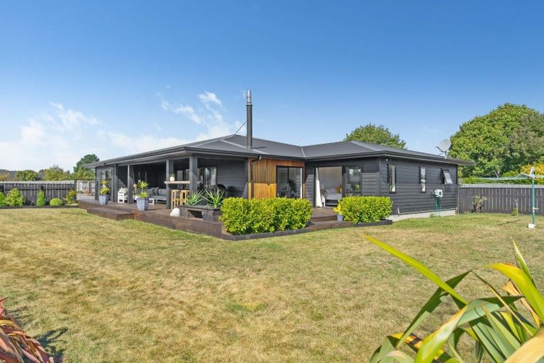 Photo of property in High Street South, Carterton, 5713