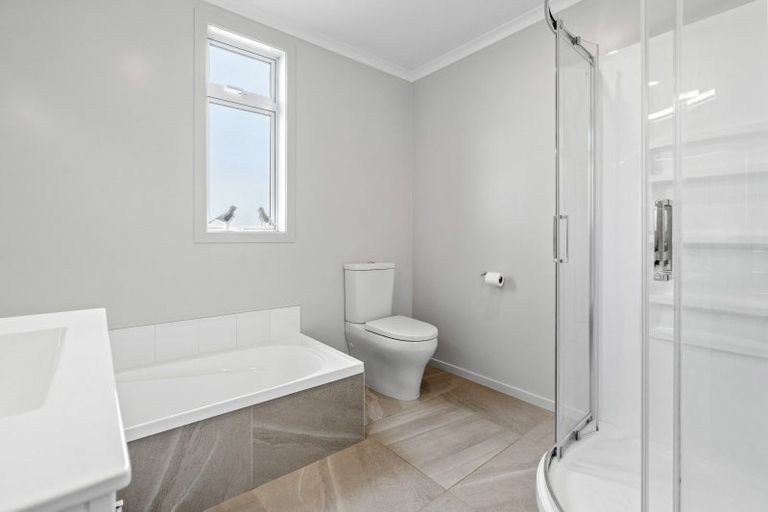 Photo of property in 98 Fawcett Street, South Dunedin, Dunedin, 9012