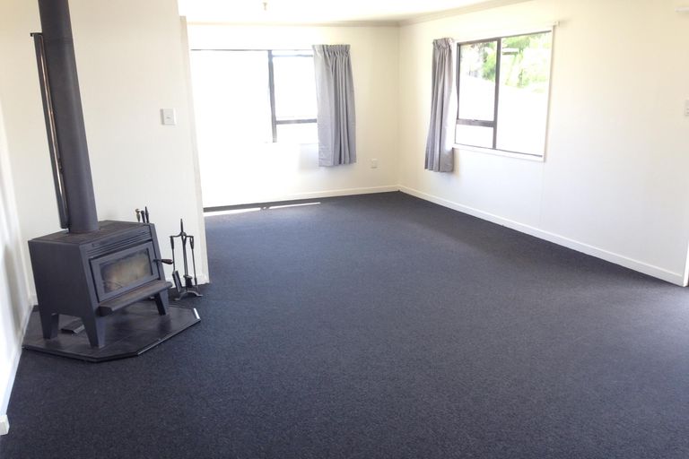 Photo of property in 18 Wye Street, Rongotea, 4476