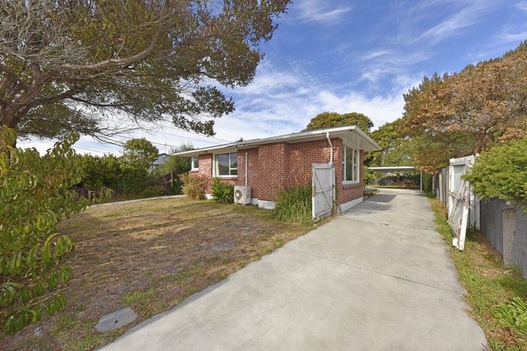 Photo of property in 178 Shortland Street, Aranui, Christchurch, 8061