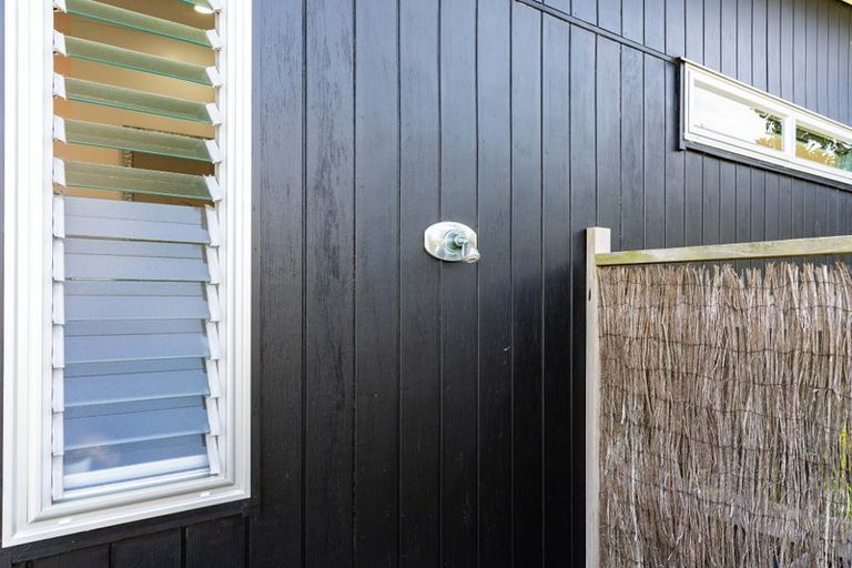 Photo of property in 10 Ti Tree Place, Mangawhai Heads, Mangawhai, 0505