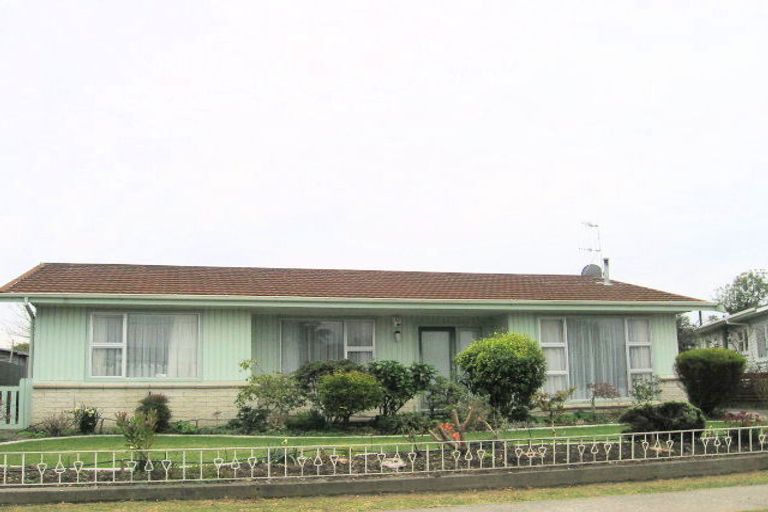 Photo of property in 35 Murphy Road, Taradale, Napier, 4112