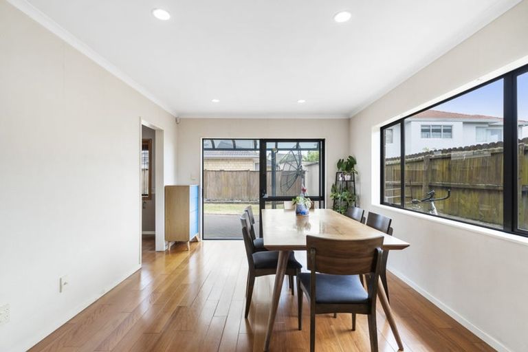 Photo of property in 73 Meadowland Drive, Somerville, Auckland, 2014