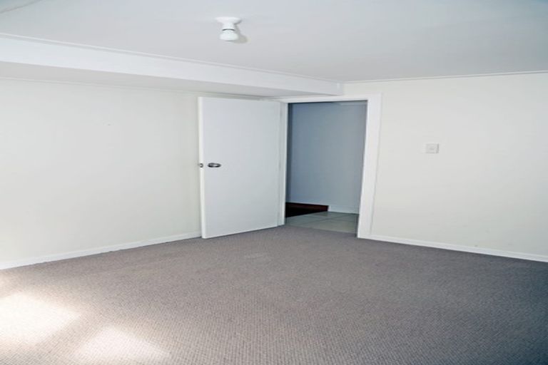 Photo of property in 1/3 Fentham Road, Hauraki, Auckland, 0622