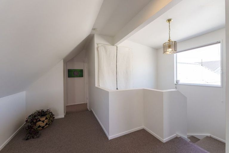 Photo of property in 34 Townshend Crescent, Halswell, Christchurch, 8025