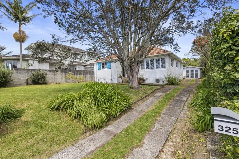 Photo of property in 325 Lake Road, Hauraki, Auckland, 0622