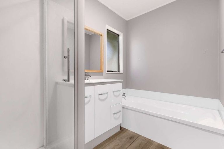 Photo of property in 2 Foley Drive, Springfield, Rotorua, 3015