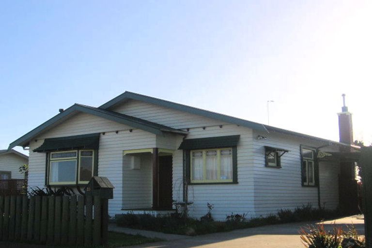 Photo of property in 20 Clausen Street, Takaro, Palmerston North, 4412
