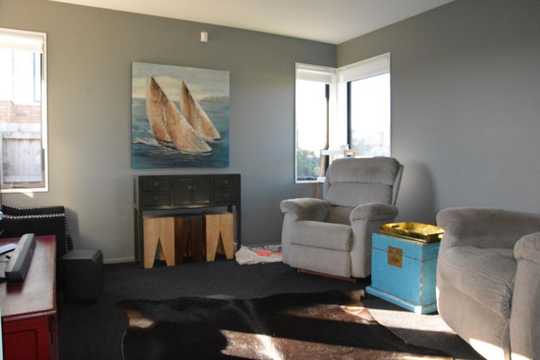 Photo of property in 3 Ta Paora Drive, Bell Block, New Plymouth, 4312