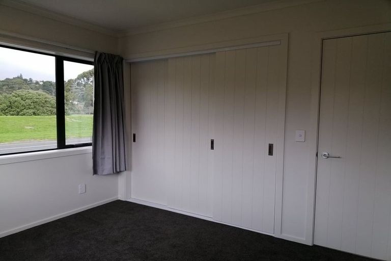 Photo of property in 28 Manor Park Road, Manor Park, Lower Hutt, 5019