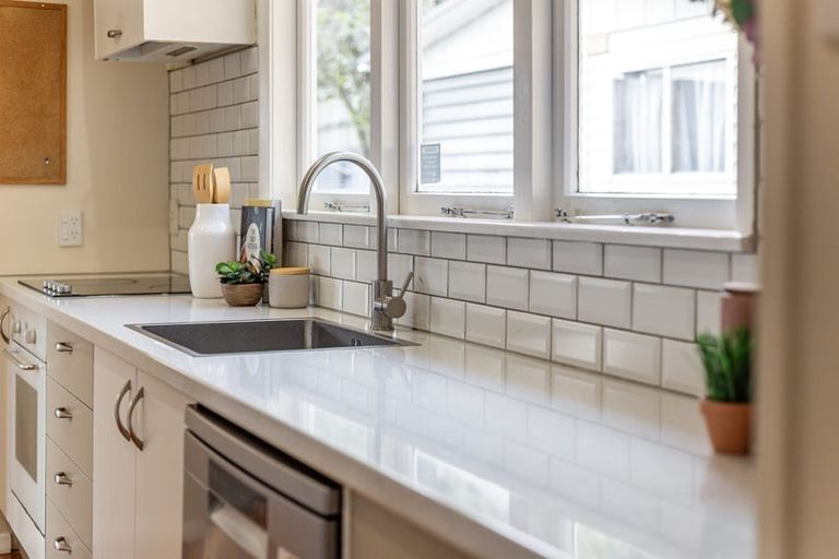 Photo of property in 73 Petrie Street, Wainuiomata, Lower Hutt, 5014