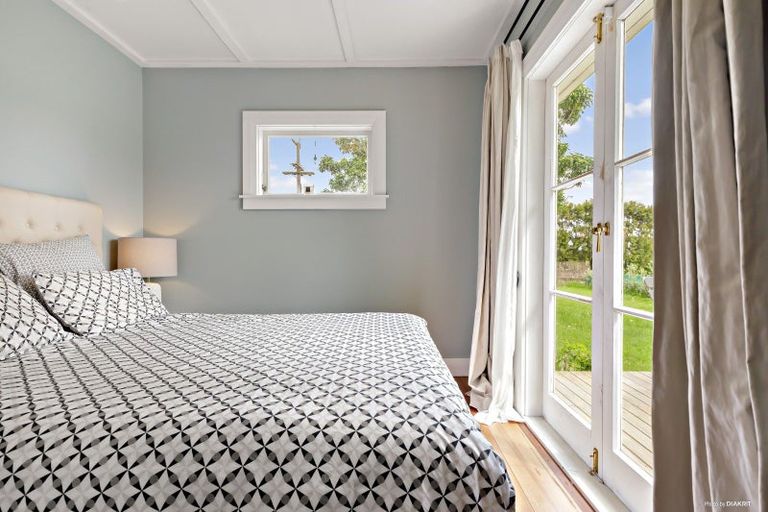 Photo of property in 160 Batty Road, Kingseat, Papakura, 2580