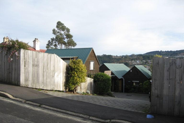 Photo of property in 6 Gowry Place, Kaikorai, Dunedin, 9010