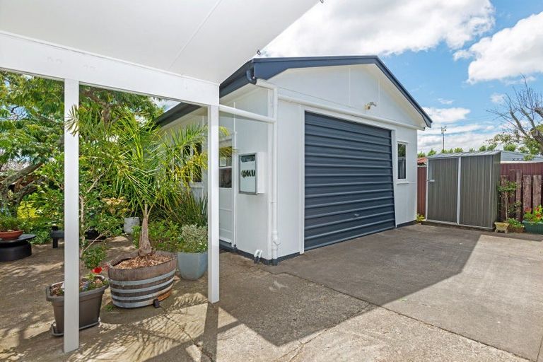 Photo of property in 4 Atkins Street, Patutahi, Gisborne, 4072