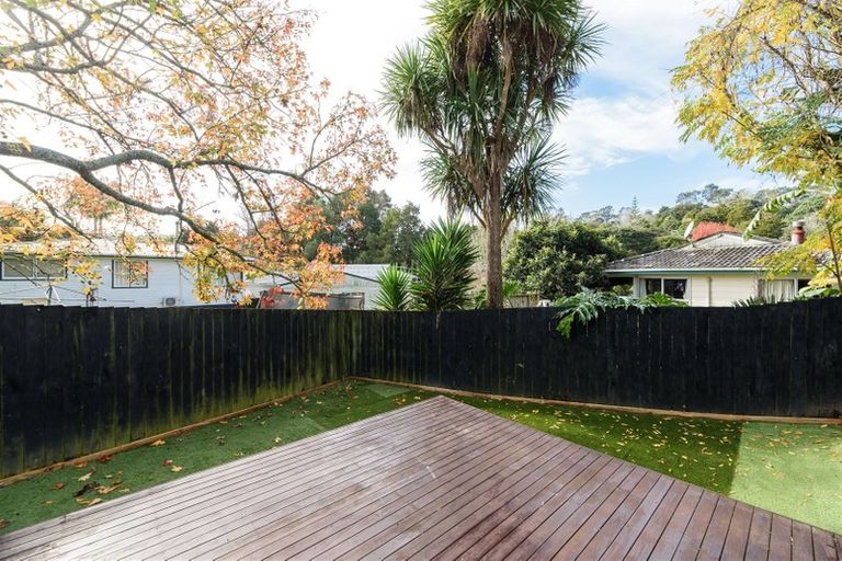 Photo of property in 10a Beeche Place, Birkdale, Auckland, 0626