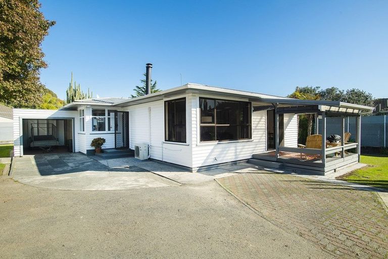 Photo of property in 68 Abbott Street, Te Hapara, Gisborne, 4010