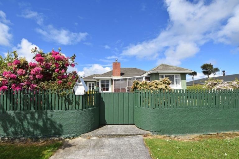 Photo of property in 29 Highfield Terrace, Newfield, Invercargill, 9812