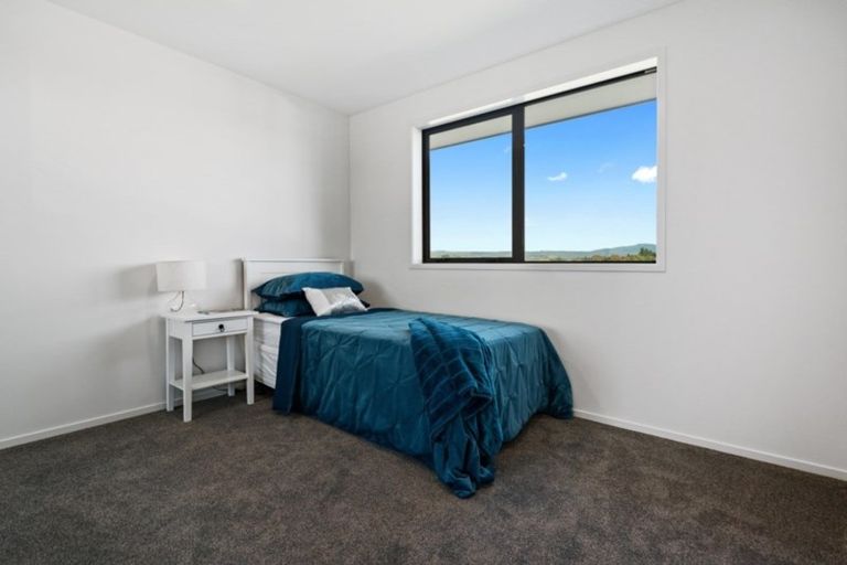 Photo of property in 1 Ridge Drive, Omokoroa, 3114