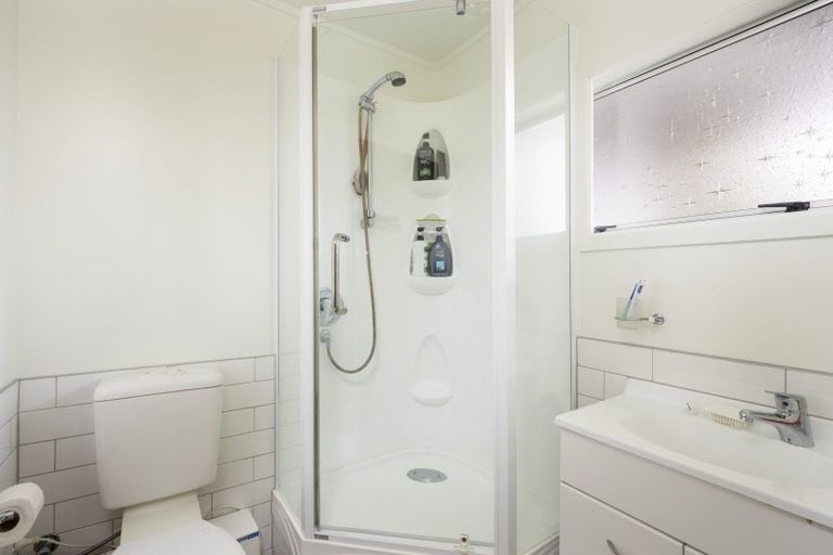 Photo of property in 11 Cowling Road, Hurdon, New Plymouth, 4310