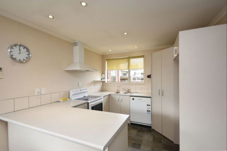 Photo of property in 41 Bullar Street, Grasmere, Invercargill, 9810