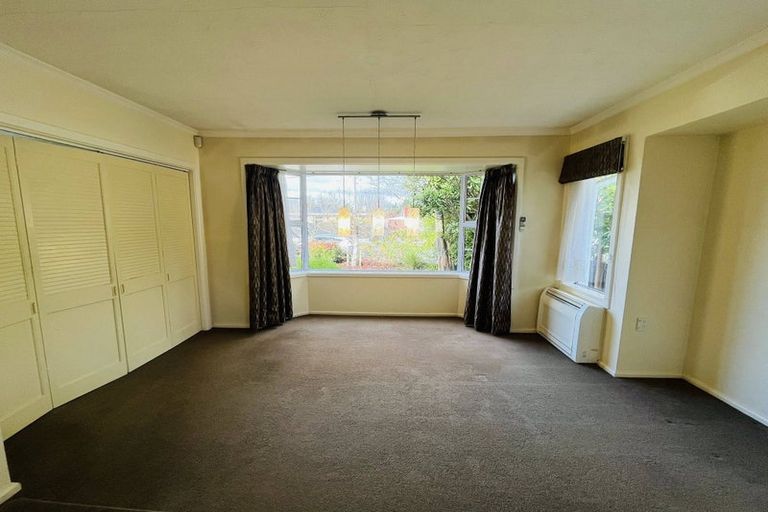 Photo of property in 36 Springbank Street, Bryndwr, Christchurch, 8053
