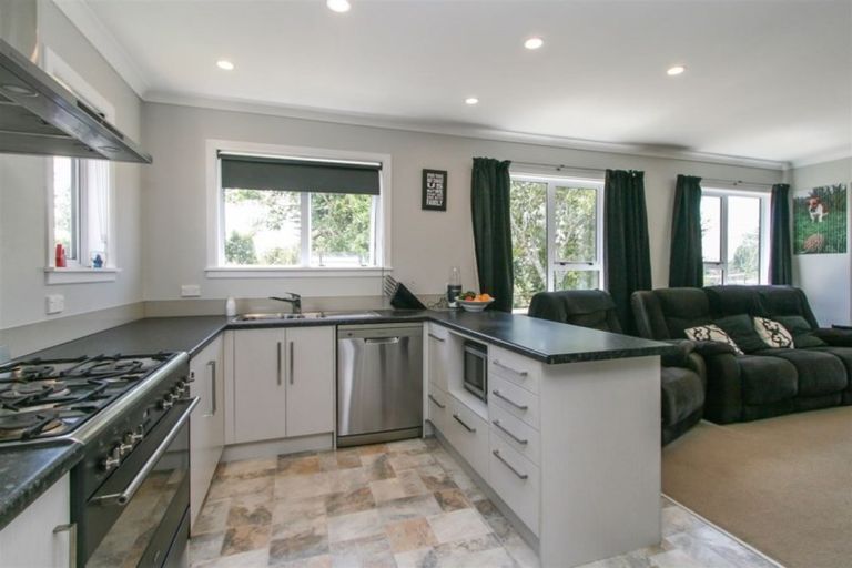 Photo of property in 1870 Egmont Road, Kaimiro, Inglewood, 4386