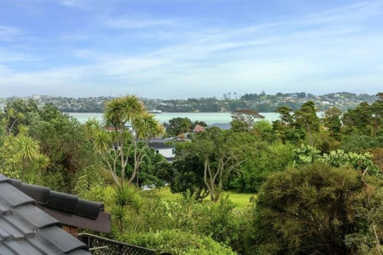 Photo of property in 40c Devon Road, Bucklands Beach, Auckland, 2012