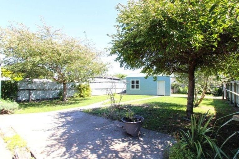 Photo of property in 1112 Caroline Road, Mayfair, Hastings, 4122