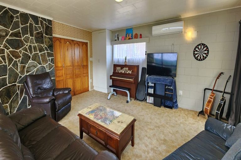 Photo of property in 2 Tahuna Road, Kaitaia, 0410