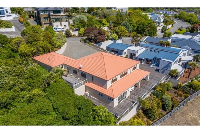 Photo of property in 19 Delhi Place, Cashmere, Christchurch, 8022