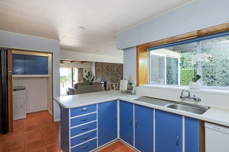 Photo of property in 15 Kirkcaldy Place, Flaxmere, Hastings, 4120