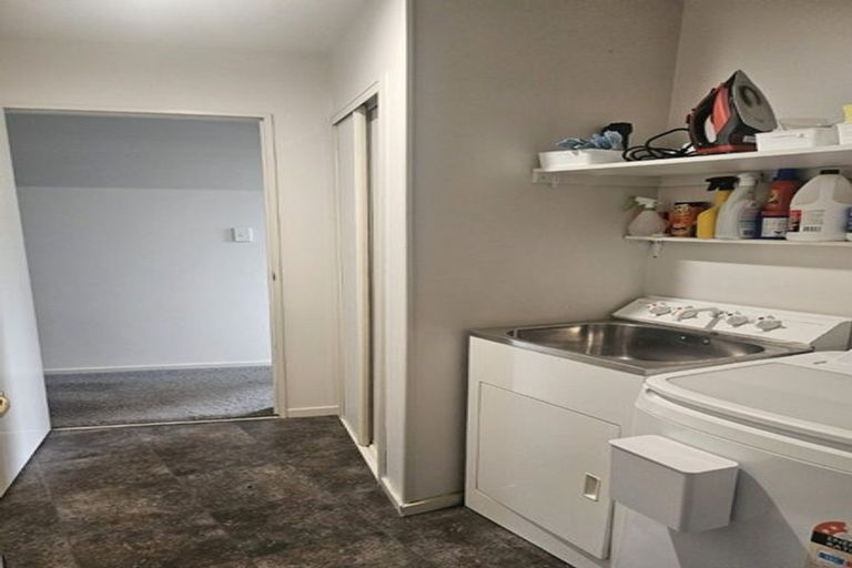 Photo of property in 54 Parade Court, Addington, Christchurch, 8024