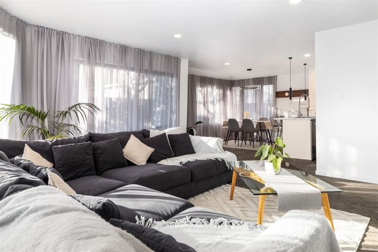 Photo of property in 87a Mclauchlan Street, Springlands, Blenheim, 7201