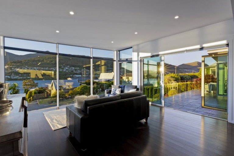 Photo of property in 468 Peninsula Road, Kelvin Heights, Queenstown, 9300