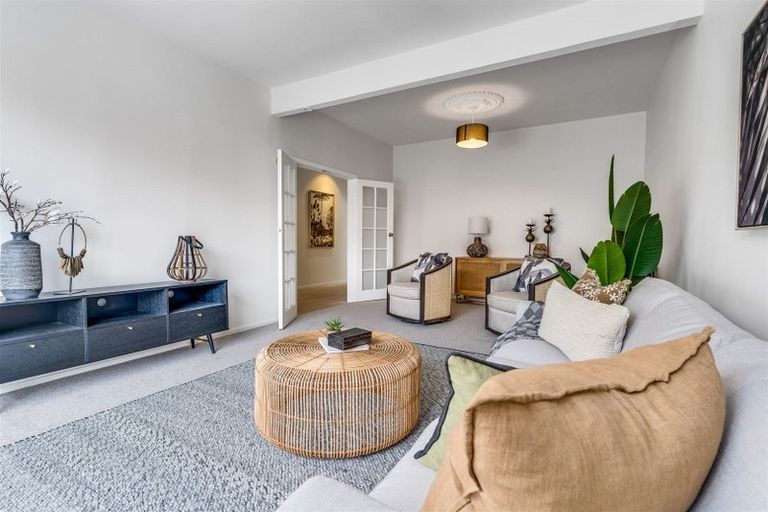 Photo of property in 137 Memorial Avenue, Burnside, Christchurch, 8053