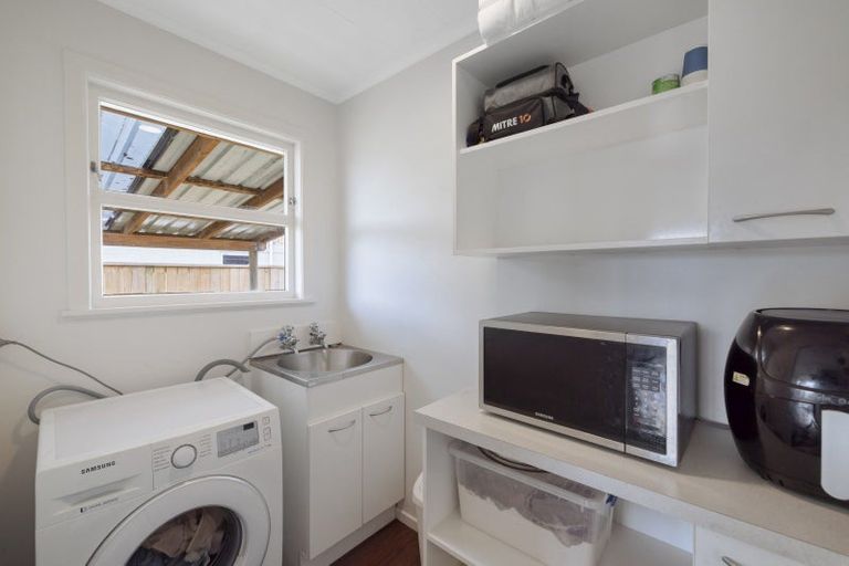 Photo of property in 18 Atuaroa Avenue, Te Puke, 3119