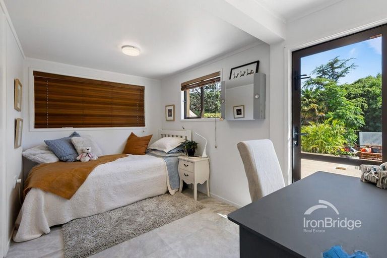 Photo of property in 85 Park Rise, Campbells Bay, Auckland, 0630