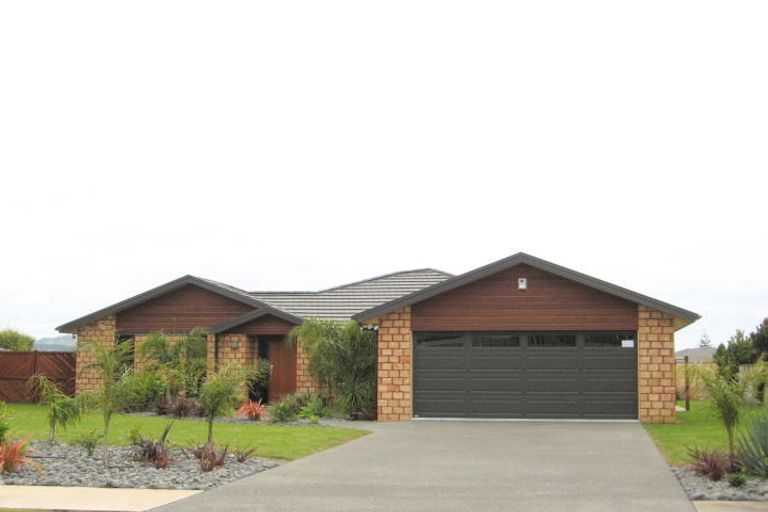 Photo of property in 20 Protea Crescent, Whitianga, 3510