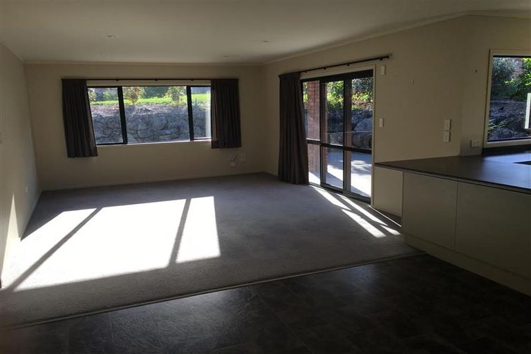 Photo of property in 11 Taiko Street, Horahora, Whangarei, 0110