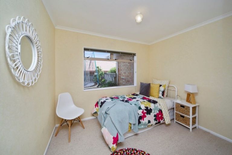 Photo of property in 84 Oranga Street, Westown, New Plymouth, 4310