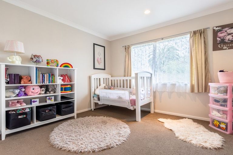 Photo of property in 4 Belle Maison Court, Levin, 5510