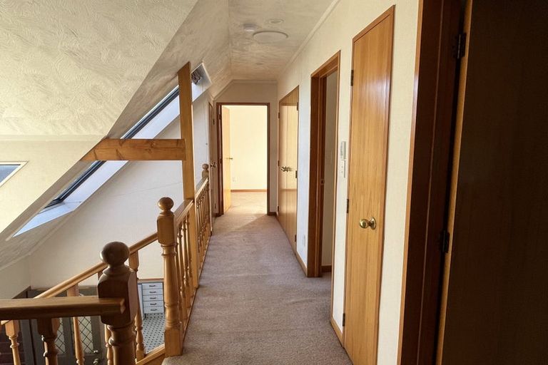 Photo of property in 9a Phoenix Avenue, Hokowhitu, Palmerston North, 4410