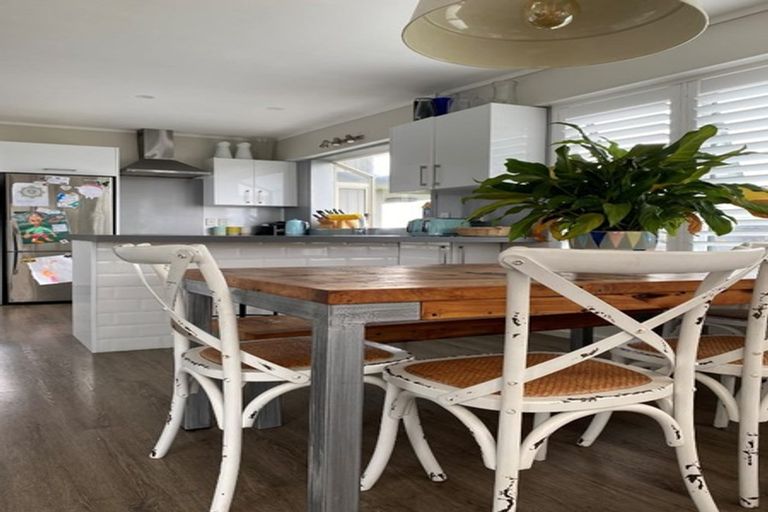 Photo of property in 43 Pope Street, Camborne, Porirua, 5026