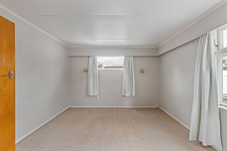 Photo of property in 3 Cloverlea Road, Westbrook, Palmerston North, 4475