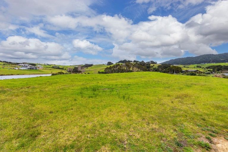 Photo of property in 17 Robert Hastie Drive, Mangawhai, 0573