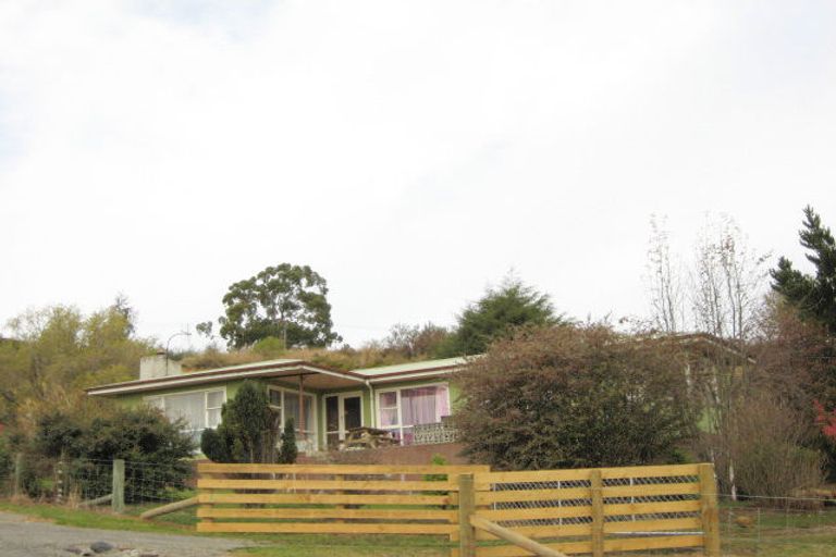 Photo of property in 14 Bridge Road, Maheno, Oamaru, 9495