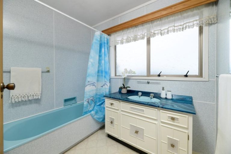 Photo of property in 9 Tupaea Place, Otumoetai, Tauranga, 3110