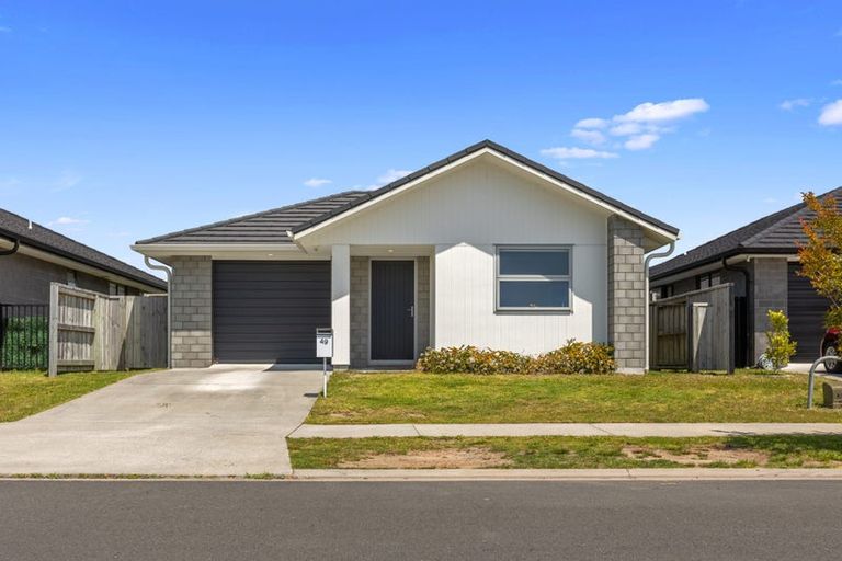 Photo of property in 49 Hills View Drive, Papamoa, 3118