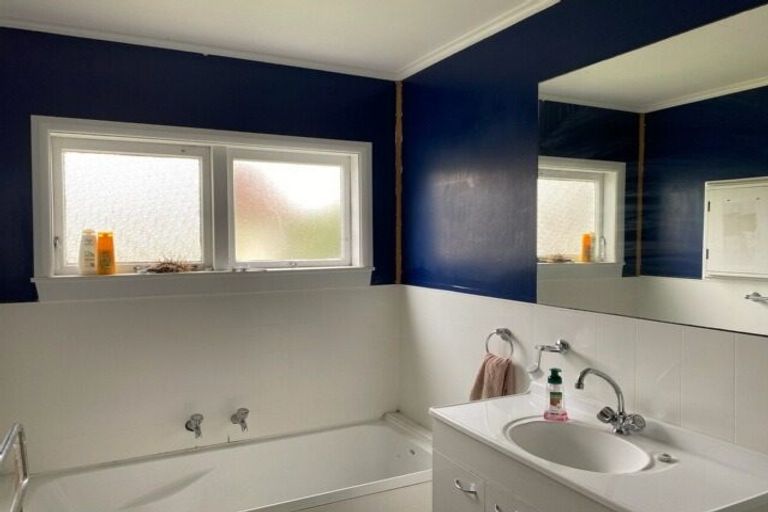 Photo of property in 61 Studholme Street, Morrinsville, 3300