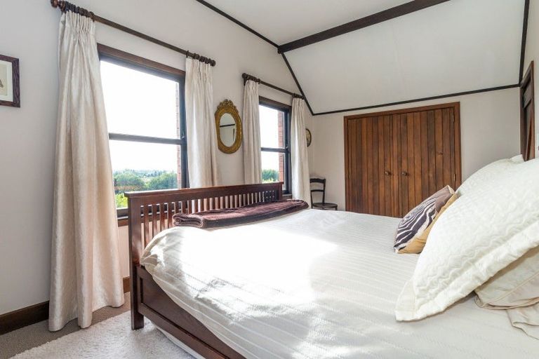 Photo of property in 34 Forest Road, Geraldine, 7930